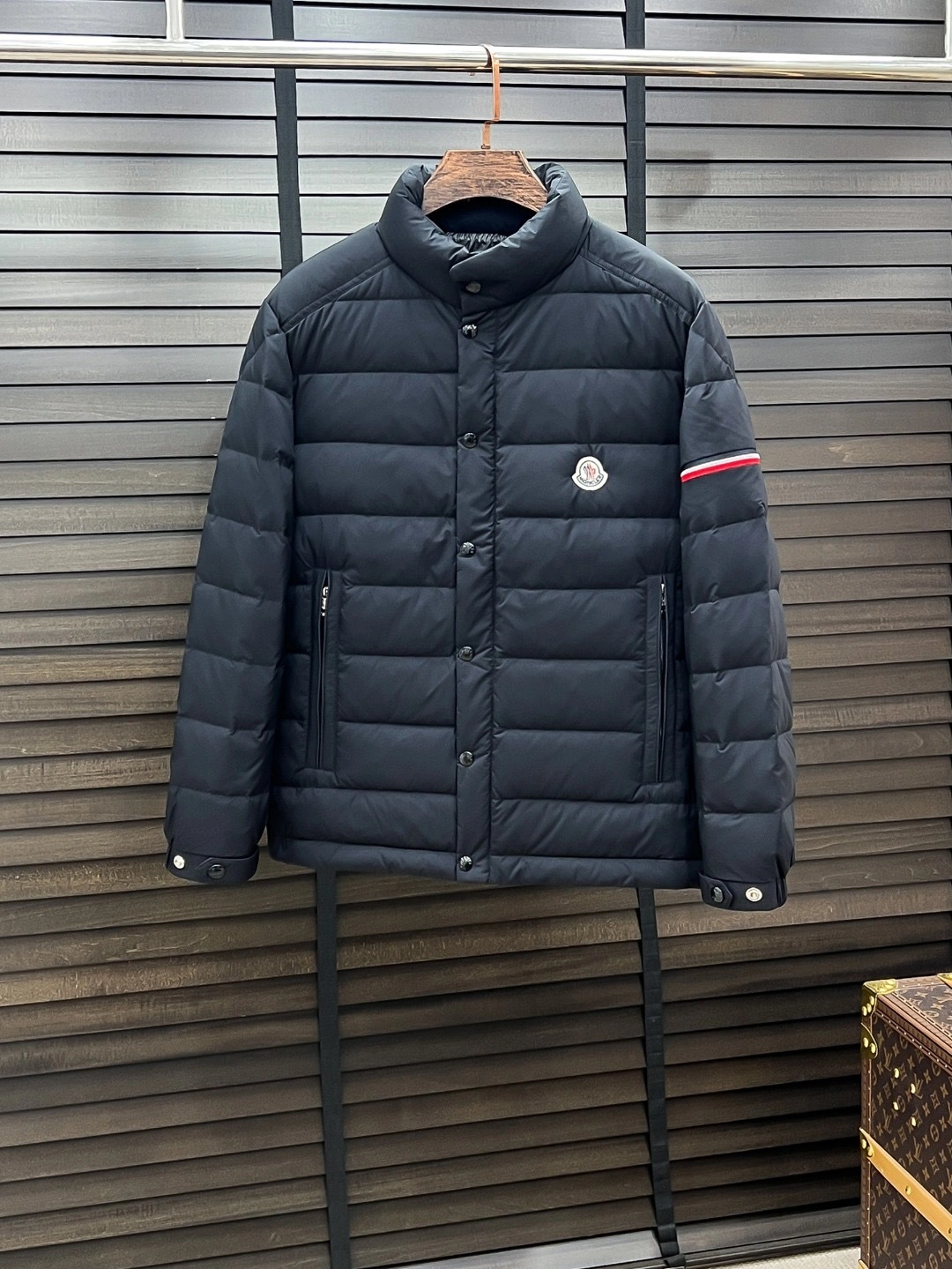 wg.luxury-- 7o9385r Down jacket white goose down 2colour item: E-F443J1834-2H
